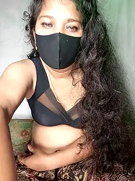 SexyRayla élő XXX-chatje