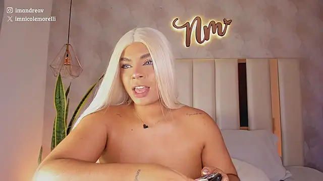 Chat XXX en directo de Nicolemorelli2