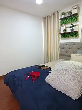 sasi_luna Adlı Modelin Canlı XXX Sohbeti