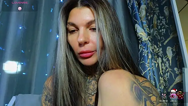 tattooedBabyy – Naživo XXX chat