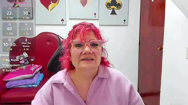 Chatroom XXX en direct de Salomeediaz_