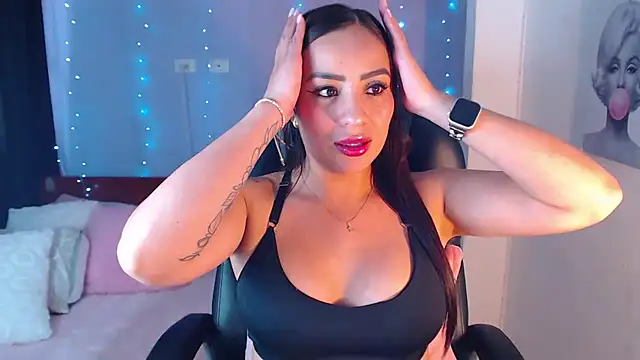 Paulina_627 Chat XXX live