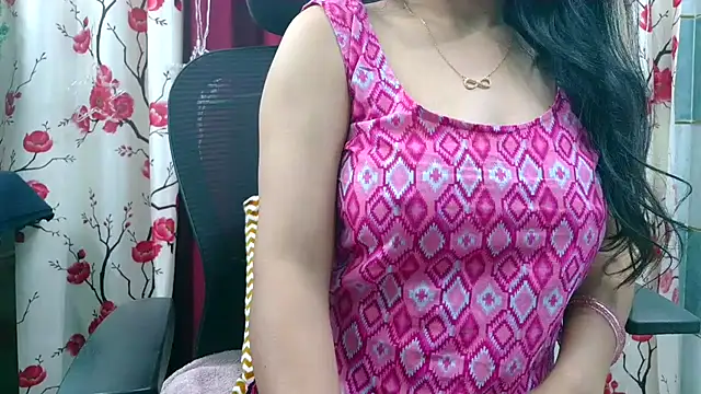 Chat XXX en directo de Lovely_Sanvi