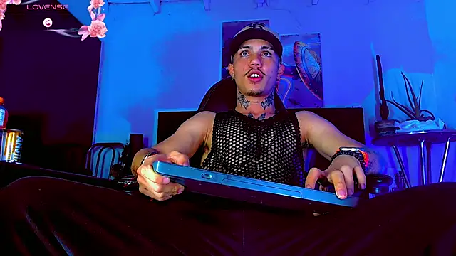 Živý XXX chat HannibalLester