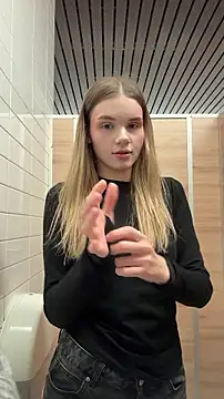 Show modela BARAVISHA na web-kameri