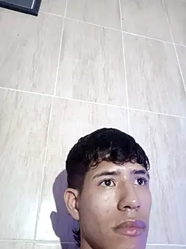 dareck_18 现场XXX聊天