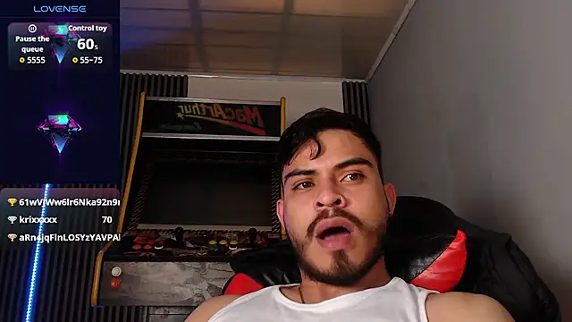 Czat XXX na żywo – Bastian_MCcormick