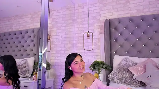 Chatroom XXX en direct de PauVega_