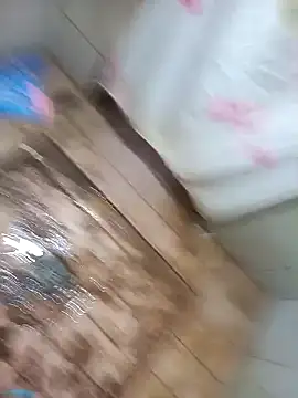 TUAMIGOLH Adlı Modelin Canlı XXX Sohbeti