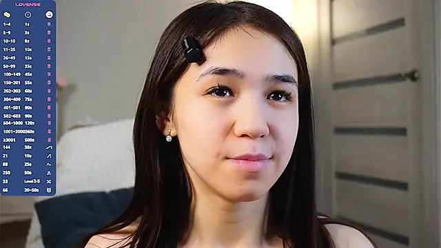 KiraAbling Chat XXX in diretta