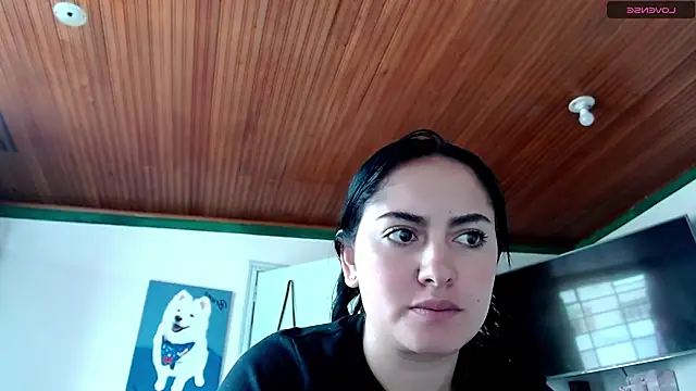 Chatroom XXX en direct de MisNicol