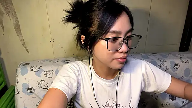 LenoraFrailey élő XXX-chatje