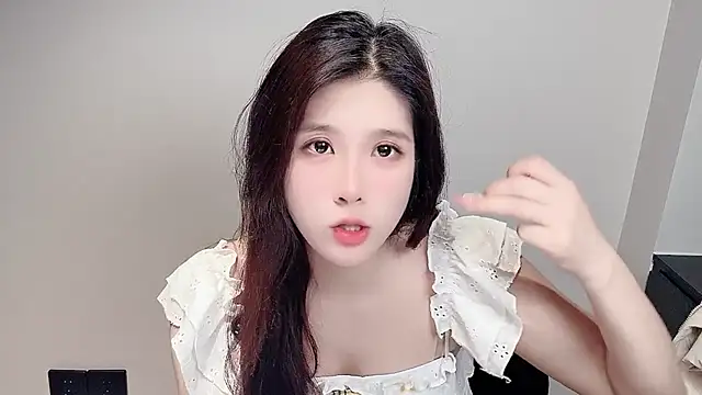 Chat XXX en directo de Starlets77