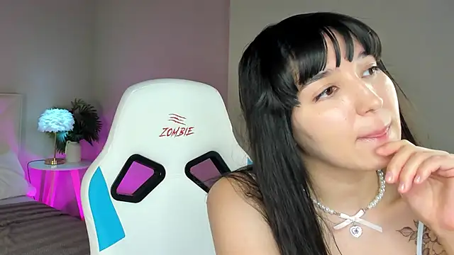 Lunara_Aura live XXX chat