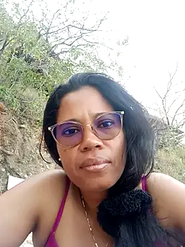 Yandris_1212 Chat XXX in diretta