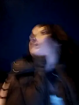 Alina03210 Chat XXX in diretta