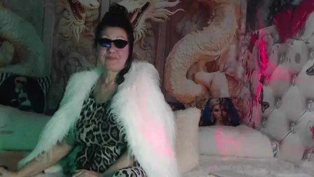 NightOrhideya's Live XXX Chat