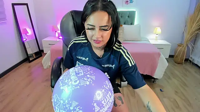 Chloe_Foxx__ 现场XXX聊天