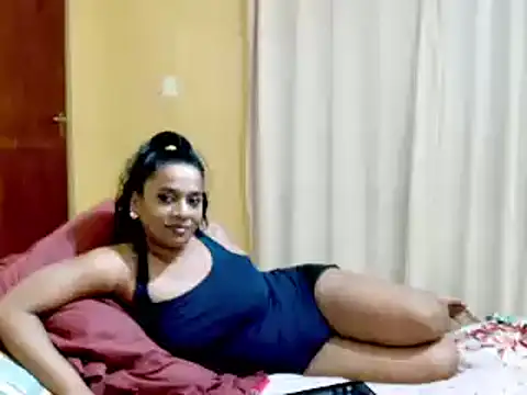 MiZzCreator's Live XXX Chat