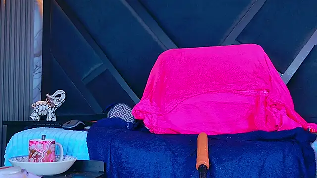 Chat XXX en directo de NathaxaLeans