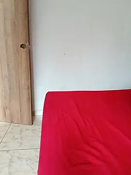 LEIRIS_Y_FRED_01 élő XXX-chatje