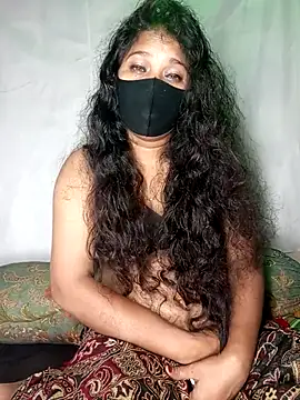 SexyRayla Chat XXX in diretta