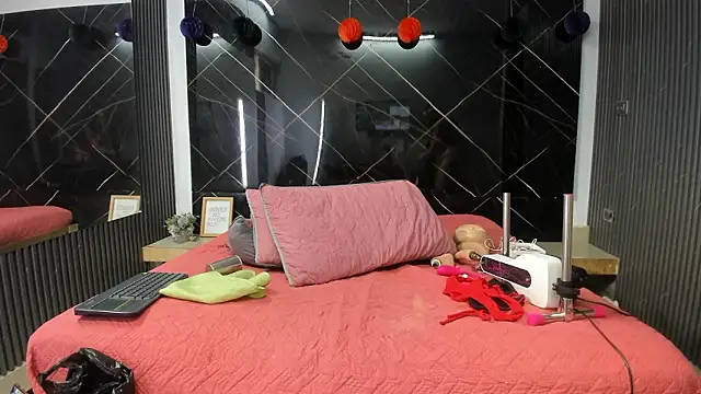 Chatroom XXX en direct de cloee-rabbyt