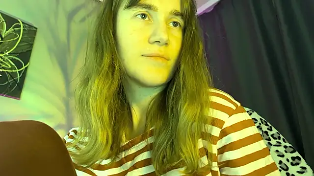 Chat XXX en directo de kleya_