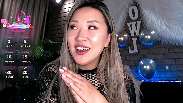 Chat XXX en directo de nicky_owl