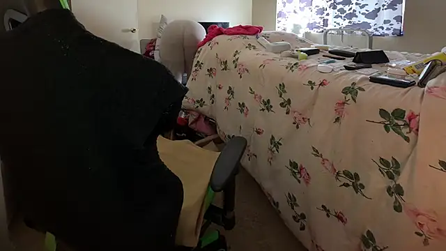 -Yagurlwest 라이브 XXX 채팅