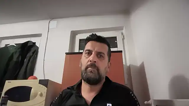 TARKAN1's Live XXX Chat