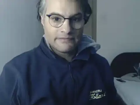 wildpussycat23 élő XXX-chatje