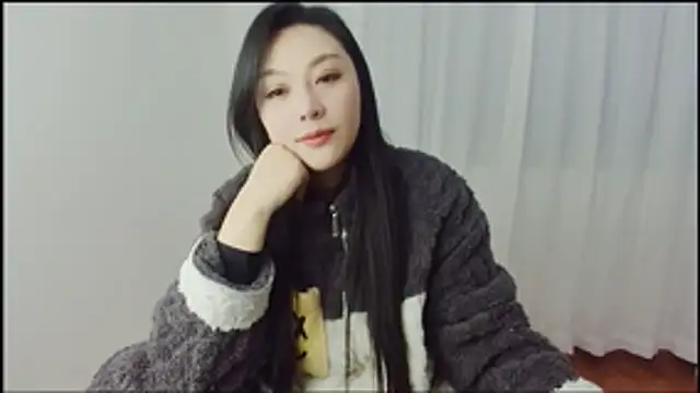 Chat XXX ao vivo de lizhibingniang