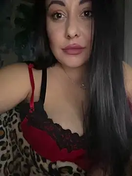 DaisyStreet's Live XXX Chat