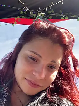 3littleschoolteens élő XXX-chatje