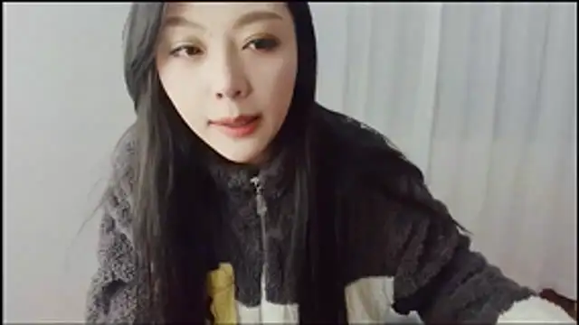 lizhibingniang's Live XXX Chat