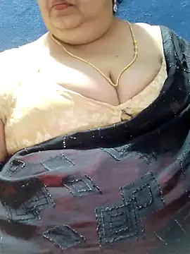 tamilthanushri – Live XXX-chat