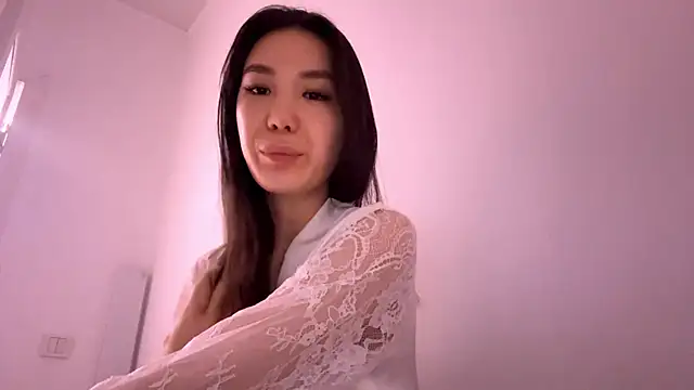 Lyrianel Chat XXX in diretta