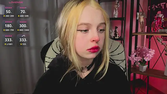 ElvenQueen Live XXX Chat