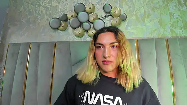 Chat XXX en directo de TomLondon_