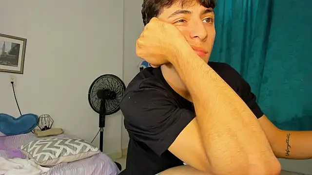 Chat XXX en directo de AlessandroDybala