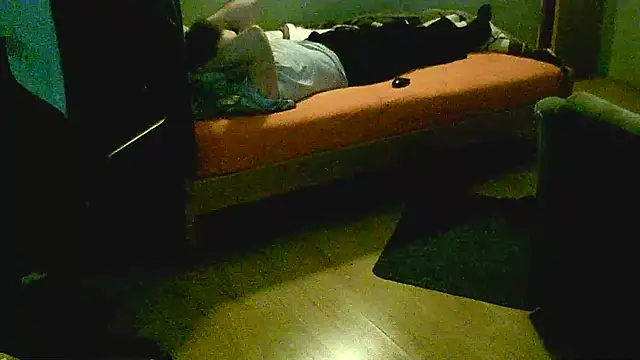 dado-hot12's Live XXX Chat