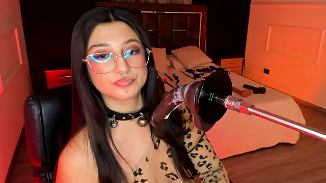 Gabrielakassi élő XXX-chatje