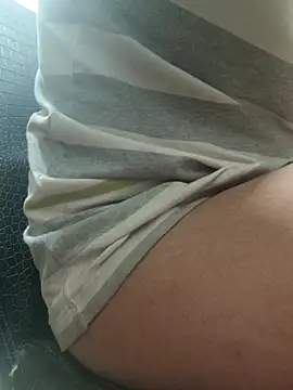 XXX chat uživo modela HurdlingShuttle