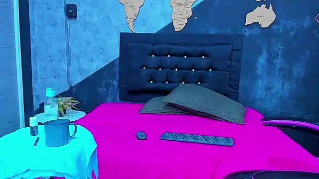 mia__thomson_のライブXXXチャット