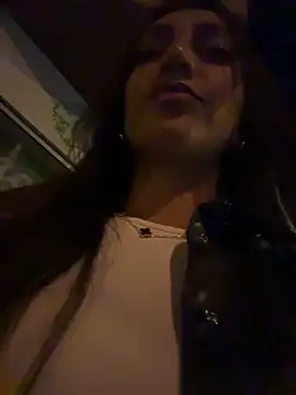 Ninabigtitied 라이브 XXX 채팅