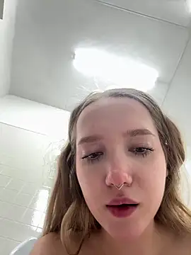 FroggyAnna Live XXX-Chat