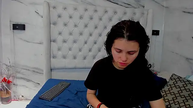 Ari_and_Storm Live XXX Chat