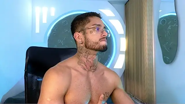 Alanrodgers Chat XXX in diretta