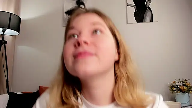 Chat XXX en directo de MilaBooobs